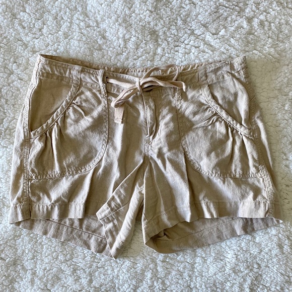 Old Navy Pants - Linen Blend Tan Shorts